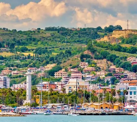 Francesca Luxury - Adriatic Nature & Heritage House Bed & Breakfast